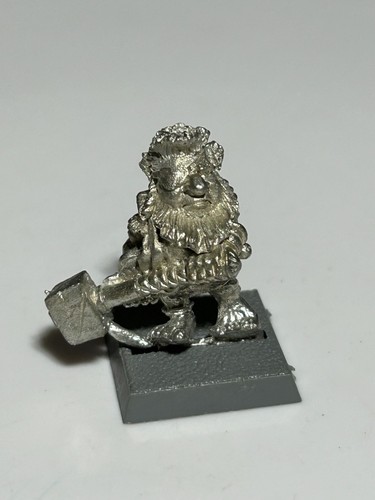 Warhammer metal dwarf giant - dwarf,
